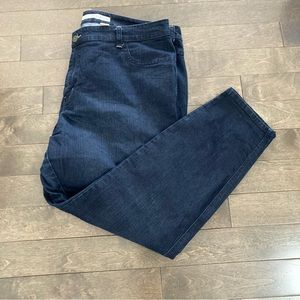 DKNY Jeans Size 26 Blue Dark Wash Jeggings Inseam 31